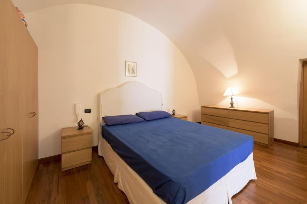 Traditional Apartment In Old City Bari Exterior foto